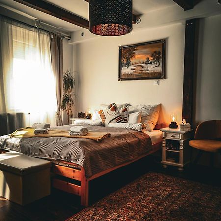 Kishaz Apartman Eger Exterior photo