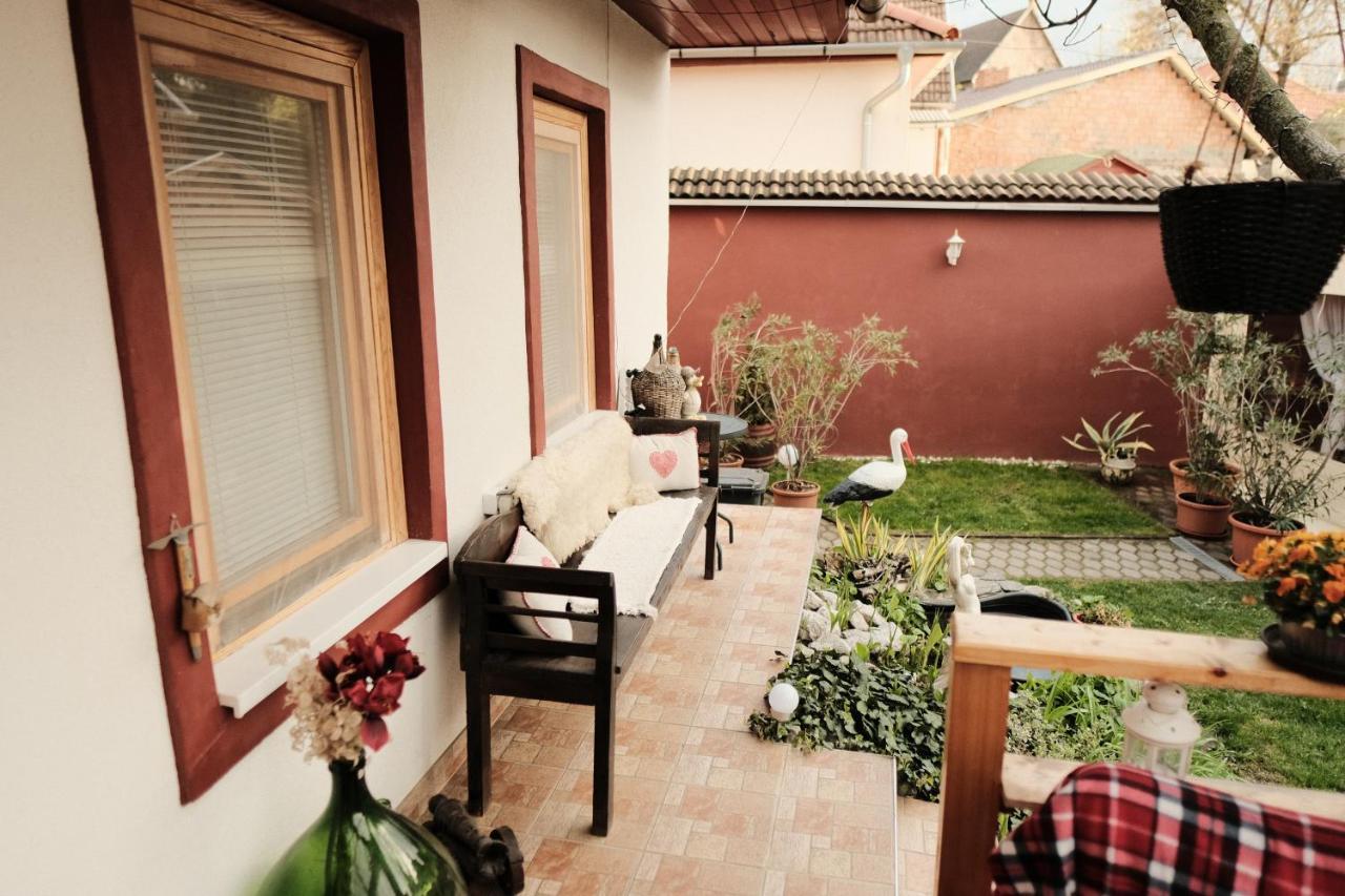 Kishaz Apartman Eger Exterior photo