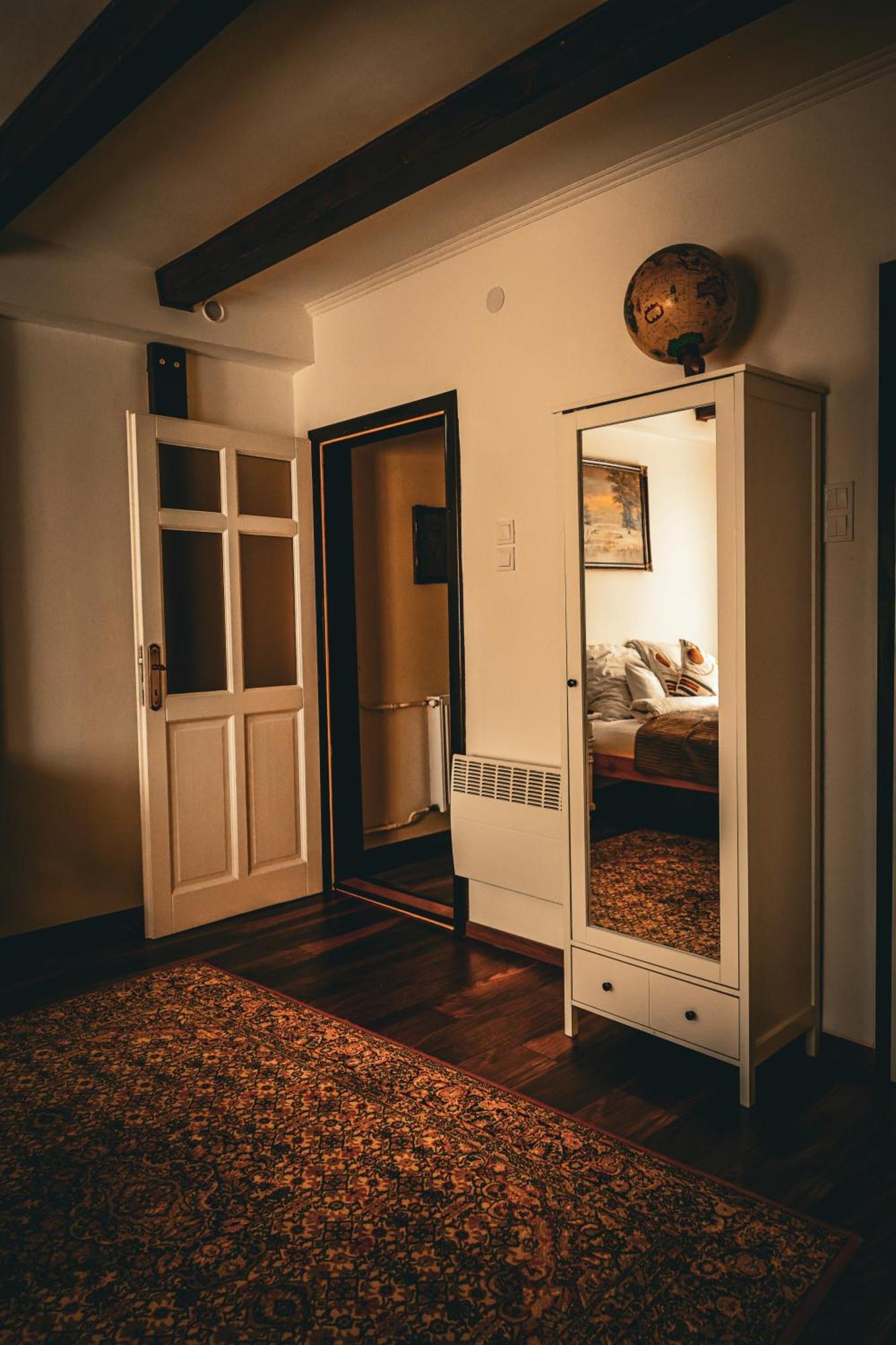 Kishaz Apartman Eger Exterior photo